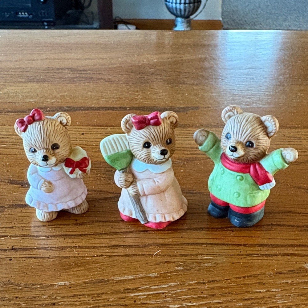 Home Interiors Christmas Bear Trio in Red, Green, Cream and Black #5101